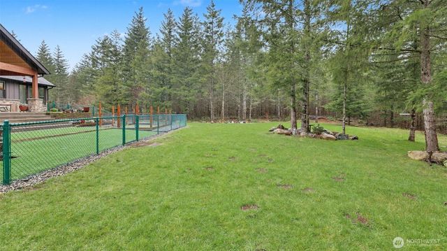 29220 305th Court SE, Ravensdale, WA 98051