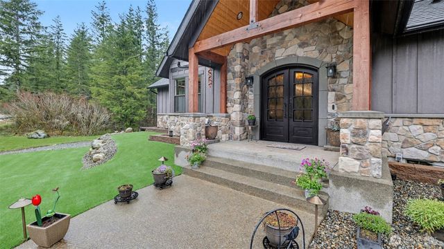 29220 305th Court SE, Ravensdale, WA 98051