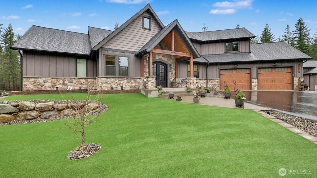 29220 305th Court SE, Ravensdale, WA 98051