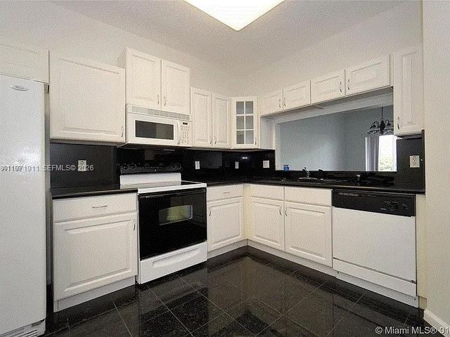 8331 Via Serena 8331, Boca Raton, FL 33433