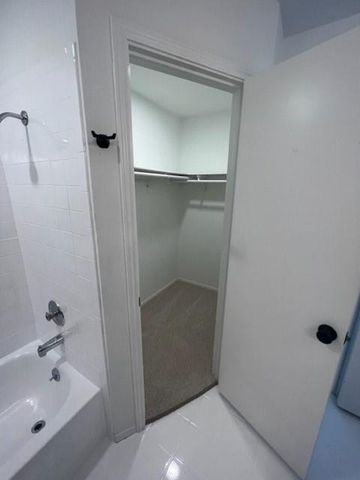 11612 Ruffed Grouse DR, Austin, TX 78758