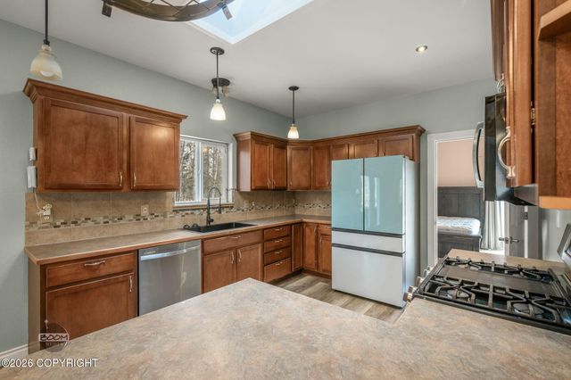 5960 W Hollywood Road, Wasilla, AK 99623