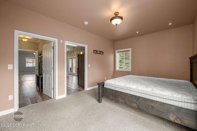 5960 W Hollywood Road, Wasilla, AK 99623