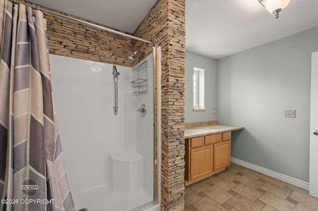 5960 W Hollywood Road, Wasilla, AK 99623