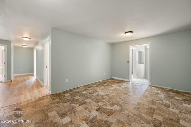5960 W Hollywood Road, Wasilla, AK 99623