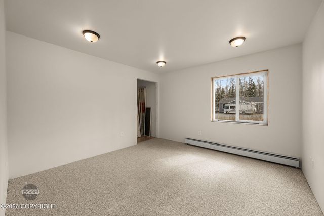 5960 W Hollywood Road, Wasilla, AK 99623