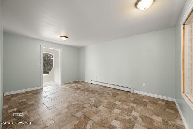 5960 W Hollywood Road, Wasilla, AK 99623