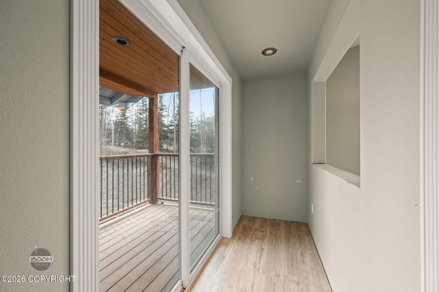 5960 W Hollywood Road, Wasilla, AK 99623