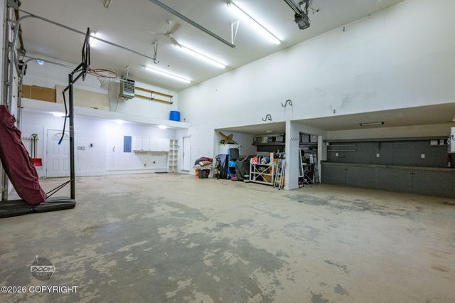 5960 W Hollywood Road, Wasilla, AK 99623