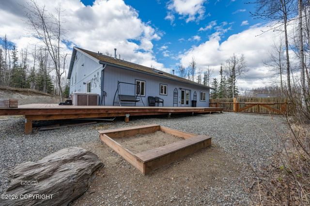 5960 W Hollywood Road, Wasilla, AK 99623