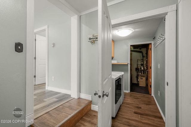 5960 W Hollywood Road, Wasilla, AK 99623