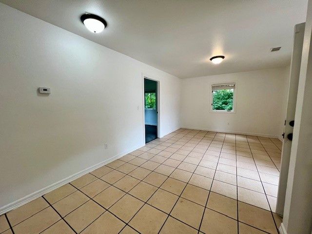 364 E 7th 4, Fayetteville, AR 72701