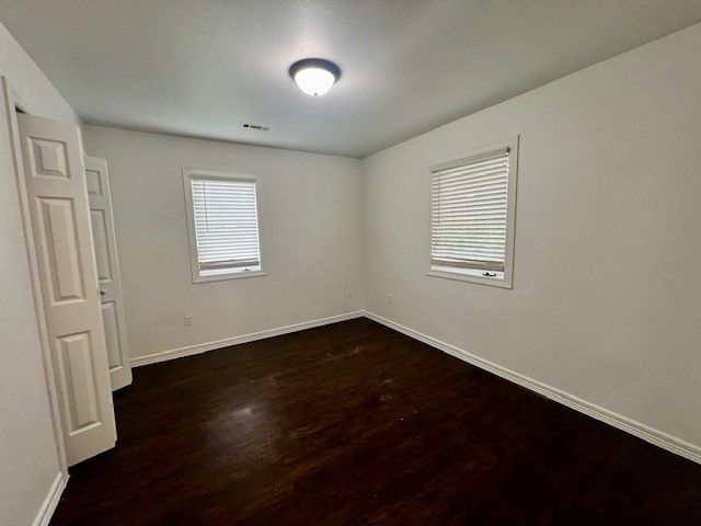 364 E 7th 4, Fayetteville, AR 72701