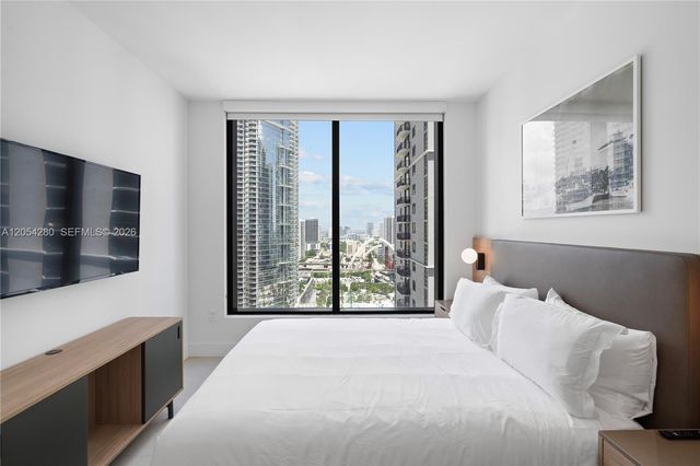 159 NE 6th Street 2415, Miami, FL 33132