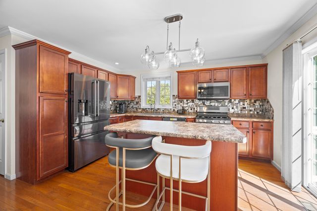 2 Melody Terrace, Dover, NH 03820