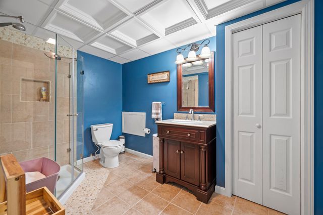 2 Melody Terrace, Dover, NH 03820