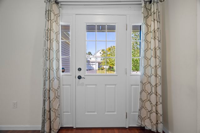 2 Melody Terrace, Dover, NH 03820