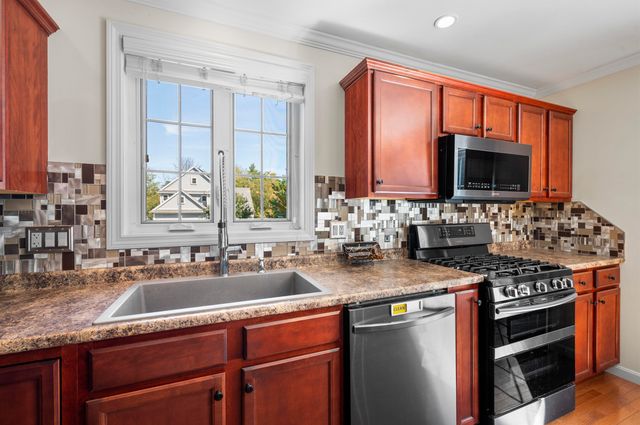 2 Melody Terrace, Dover, NH 03820