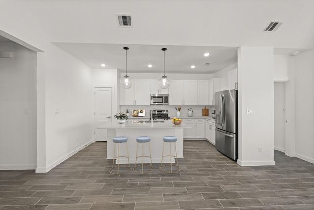 363 West Rose Marie Lane, Montgomery, TX 77356