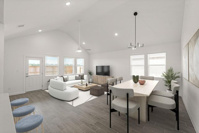 363 West Rose Marie Lane, Montgomery, TX 77356