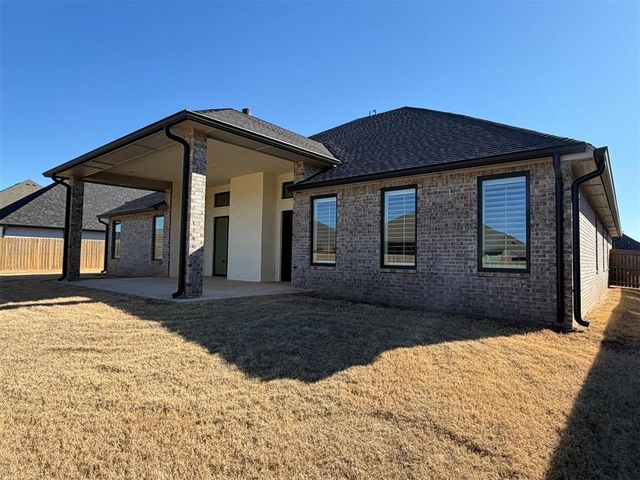9321 SW 33rd Place, Oklahoma City, OK 73179