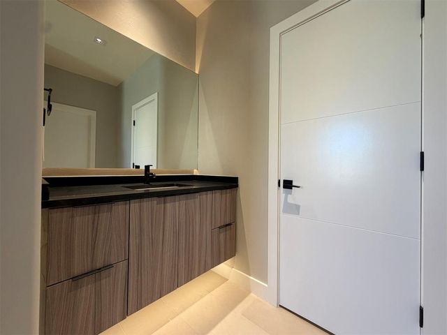 9321 SW 33rd Place, Oklahoma City, OK 73179