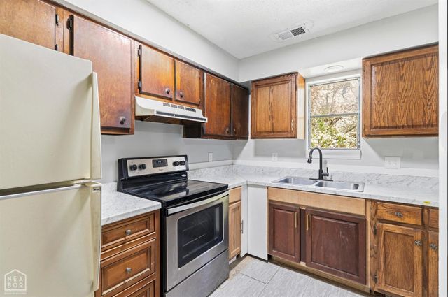 1806 Cedar Heights Drive 1814, Jonesboro, AR 72401