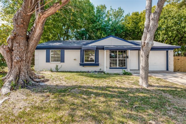 3945 Happy Canyon Drive, Dallas, TX 75241