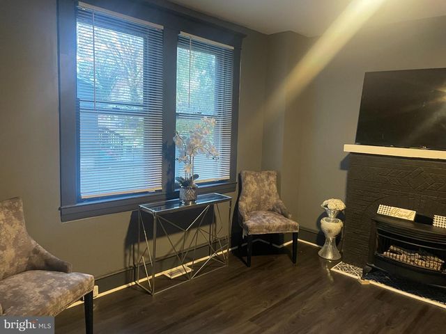 4220 HAMILTON AVE, Baltimore, MD 21206