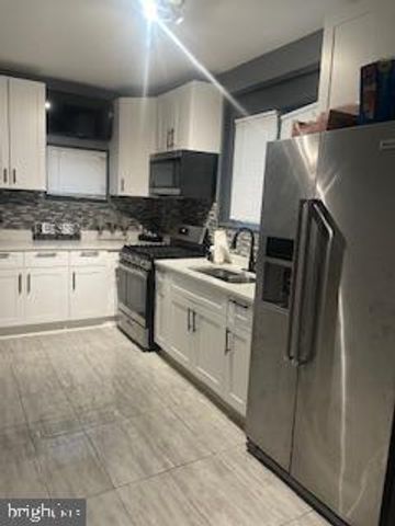 4220 HAMILTON AVE, Baltimore, MD 21206