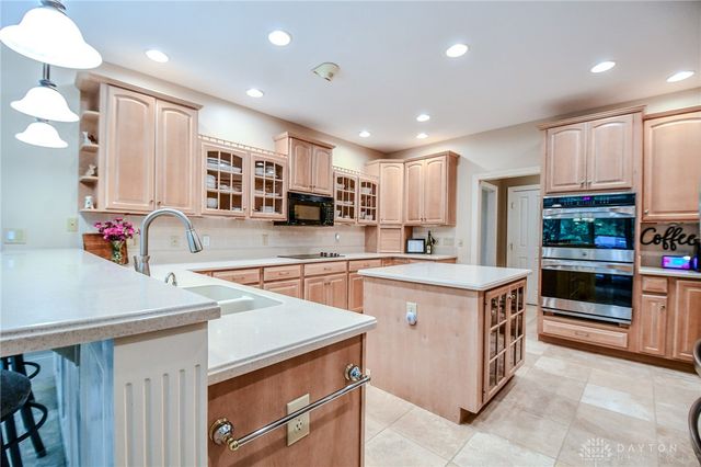 7266 Meeker Creek Drive, Butler Twp, OH 45414