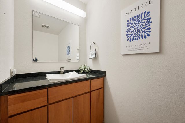 301 Bentwood Circle, Corsicana, TX 75109