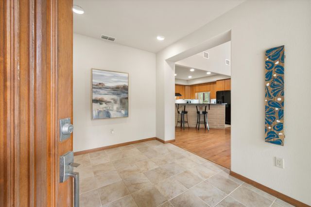 301 Bentwood Circle, Corsicana, TX 75109