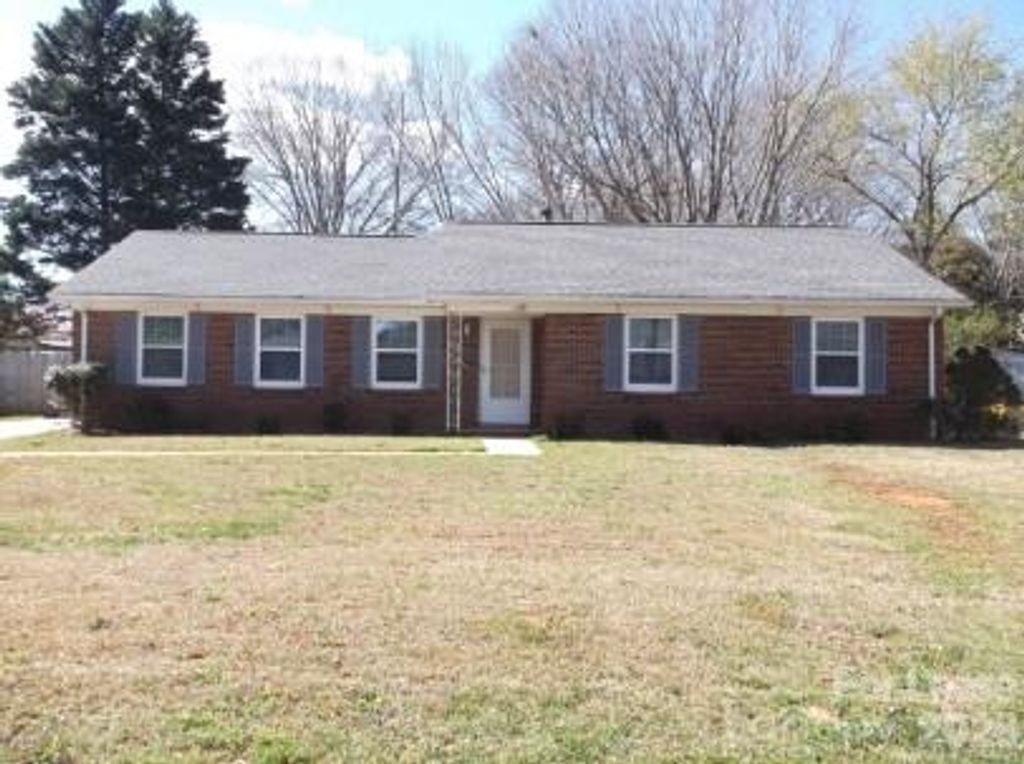 6525 Harrisburg Road, Charlotte, NC 28227