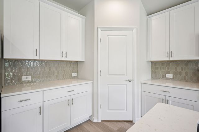 2220 Mustang Way, Seagoville, TX 75159