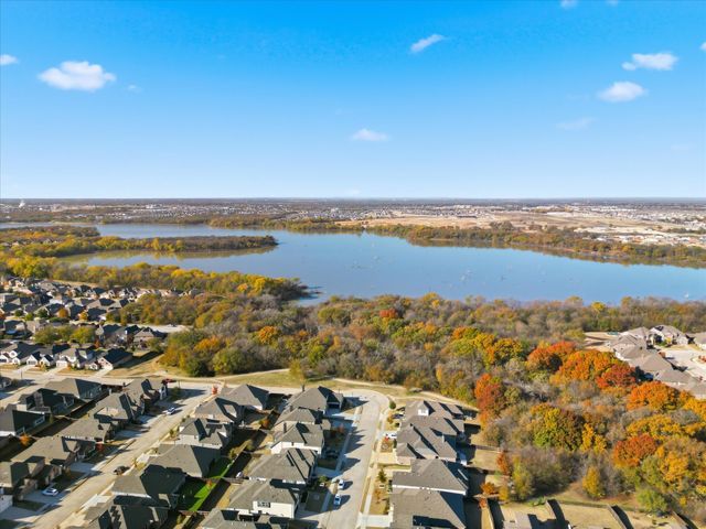 709 Lake Cove Drive, Little Elm, TX 75068
