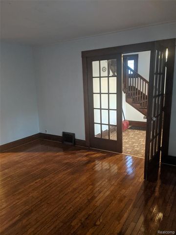 2333 Benjamin Street, Saginaw, MI 48602