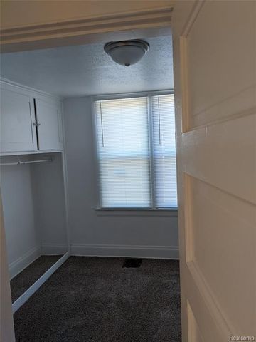 2333 Benjamin Street, Saginaw, MI 48602