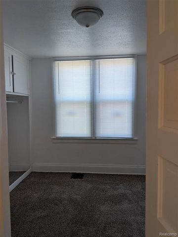 2333 Benjamin Street, Saginaw, MI 48602