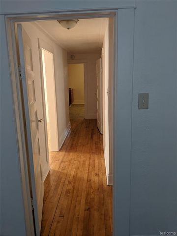 2333 Benjamin Street, Saginaw, MI 48602