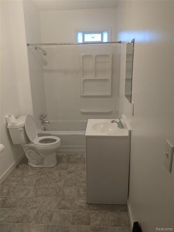 2333 Benjamin Street, Saginaw, MI 48602