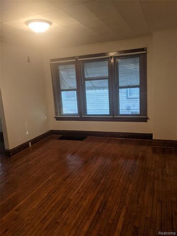 2333 Benjamin Street, Saginaw, MI 48602