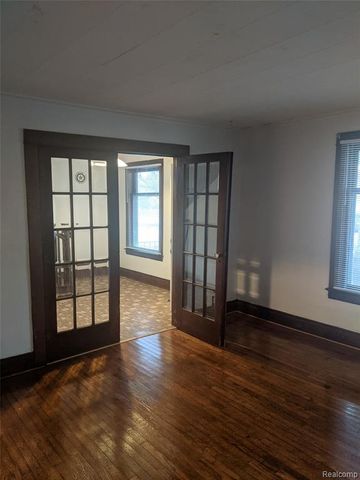 2333 Benjamin Street, Saginaw, MI 48602