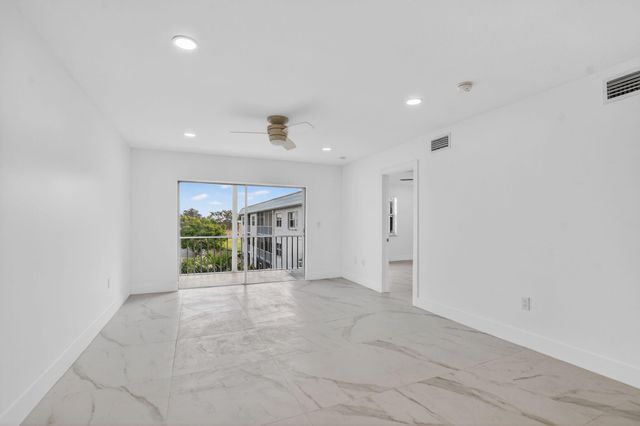 9880 Marina Boulevard 1536, Boca Raton, FL 33428