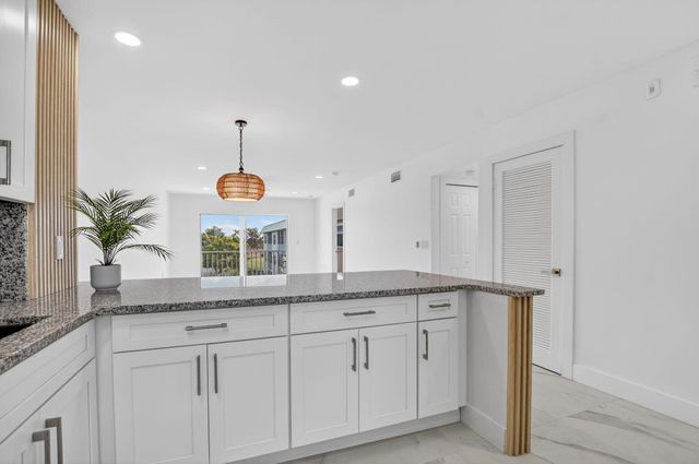 9880 Marina Boulevard 1536, Boca Raton, FL 33428