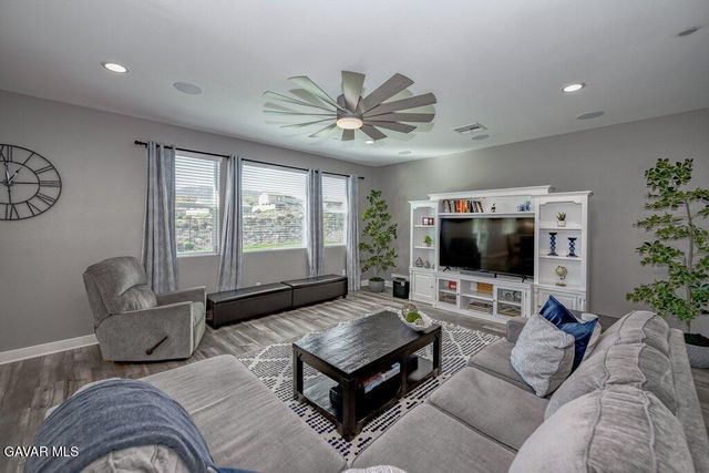 3948 Stirrup Court, Palmdale, CA 93551