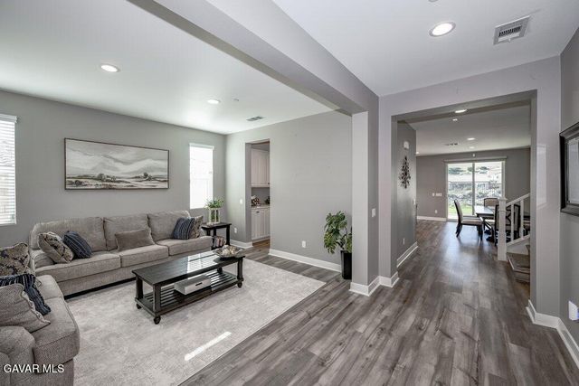 3948 Stirrup Court, Palmdale, CA 93551