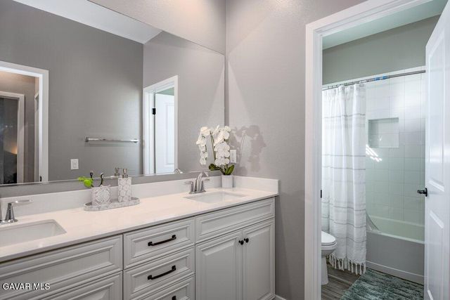 3948 Stirrup Court, Palmdale, CA 93551