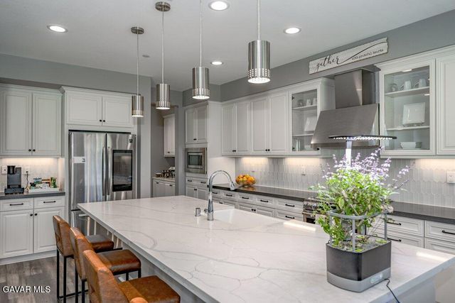 3948 Stirrup Court, Palmdale, CA 93551