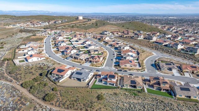 3948 Stirrup Court, Palmdale, CA 93551